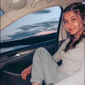 Meet your Posher, Allison